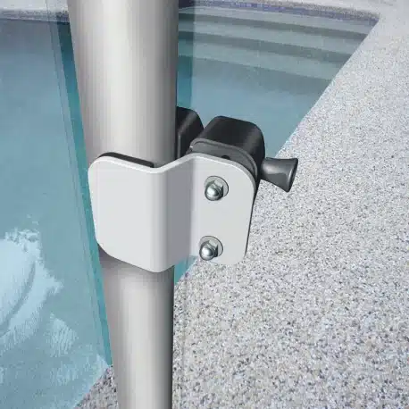 Magnalatch Side Pull Glass Gate Kit key-lockable Child Safety Lock Rear View